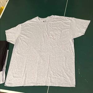 Hanes Plain Classic Pocket Tee
